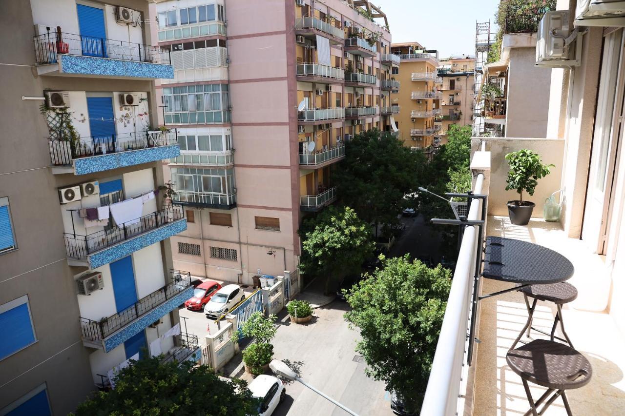 דירות פלרמו La Casa Del Maggiore, Tra Mare E Centro מראה חיצוני תמונה